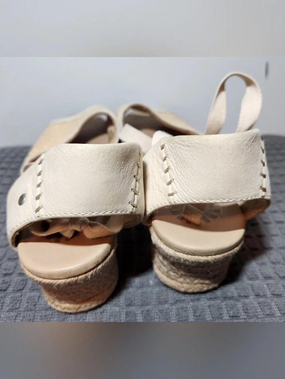 Ugg Delmar Womens Size 11 Espadrille Wedge Ankle Strap Wrap Sandals Beige